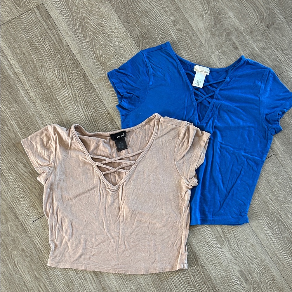 Set of two Tops
